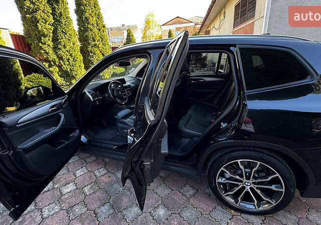 Черный БМВ Х3, объемом двигателя 2 л и пробегом 150 тыс. км за 33500 $, фото 12 на Automoto.ua