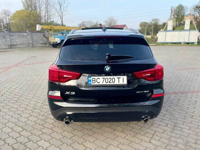 Чорний БМВ Х3, об'ємом двигуна 2 л та пробігом 151 тис. км за 18500 $, фото 1 на Automoto.ua