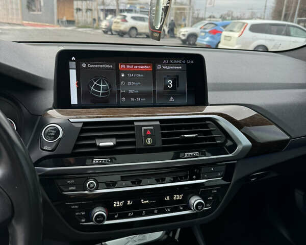 Чорний БМВ Х3, об'ємом двигуна 2 л та пробігом 129 тис. км за 22500 $, фото 23 на Automoto.ua