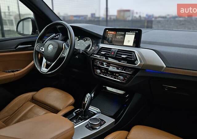 Черный БМВ Х3, объемом двигателя 2 л и пробегом 220 тыс. км за 23499 $, фото 56 на Automoto.ua