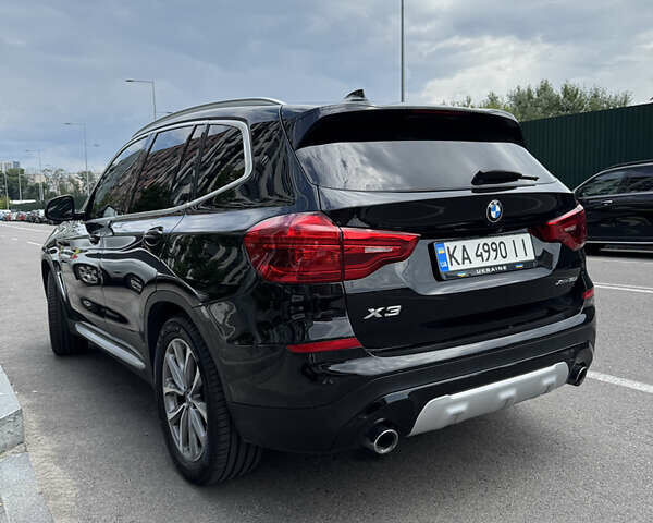 Чорний БМВ Х3, об'ємом двигуна 2 л та пробігом 110 тис. км за 31000 $, фото 2 на Automoto.ua