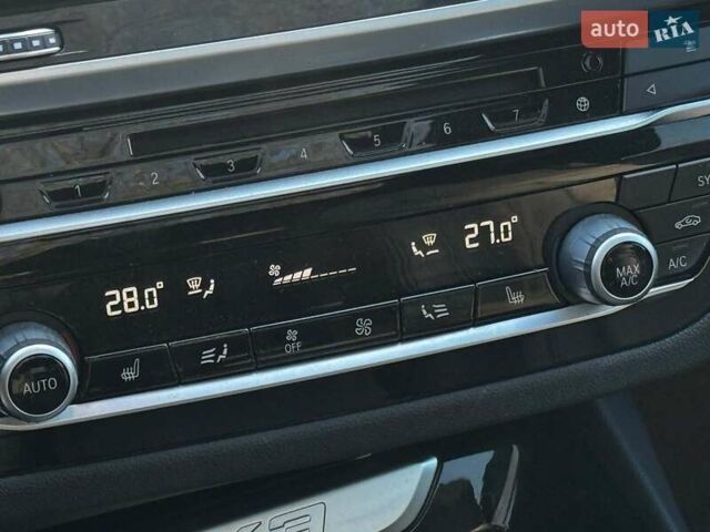 Чорний БМВ Х3, об'ємом двигуна 2 л та пробігом 160 тис. км за 27990 $, фото 23 на Automoto.ua