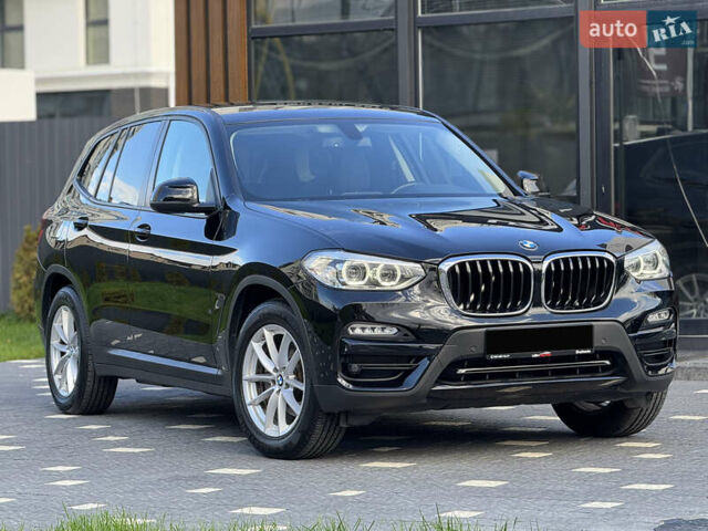 Чорний БМВ Х3, об'ємом двигуна 2 л та пробігом 117 тис. км за 26500 $, фото 1 на Automoto.ua