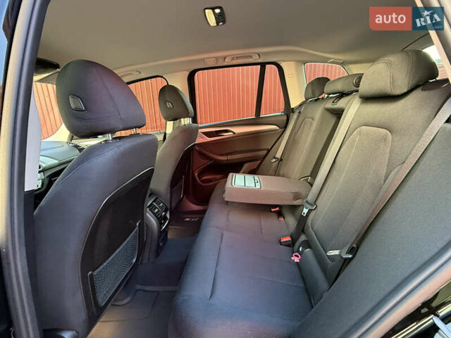 Черный БМВ Х3, объемом двигателя 2 л и пробегом 186 тыс. км за 32999 $, фото 59 на Automoto.ua