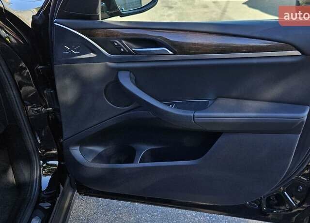 Черный БМВ Х3, объемом двигателя 2 л и пробегом 110 тыс. км за 24600 $, фото 27 на Automoto.ua