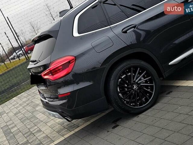Черный БМВ Х3, объемом двигателя 2 л и пробегом 220 тыс. км за 23499 $, фото 24 на Automoto.ua