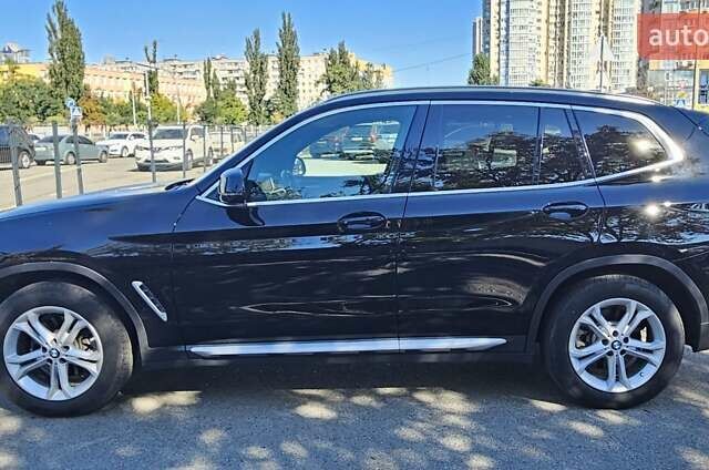 Черный БМВ Х3, объемом двигателя 2 л и пробегом 110 тыс. км за 24600 $, фото 1 на Automoto.ua