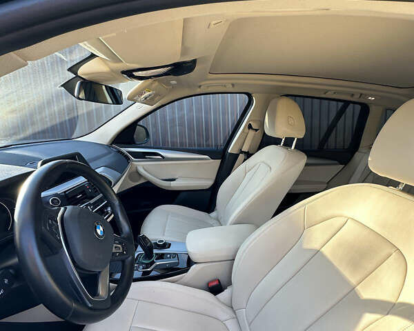 Чорний БМВ Х3, об'ємом двигуна 2 л та пробігом 63 тис. км за 27000 $, фото 5 на Automoto.ua