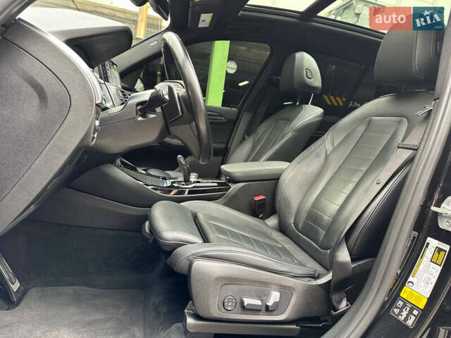 Черный БМВ Х3, объемом двигателя 3 л и пробегом 194 тыс. км за 28000 $, фото 7 на Automoto.ua