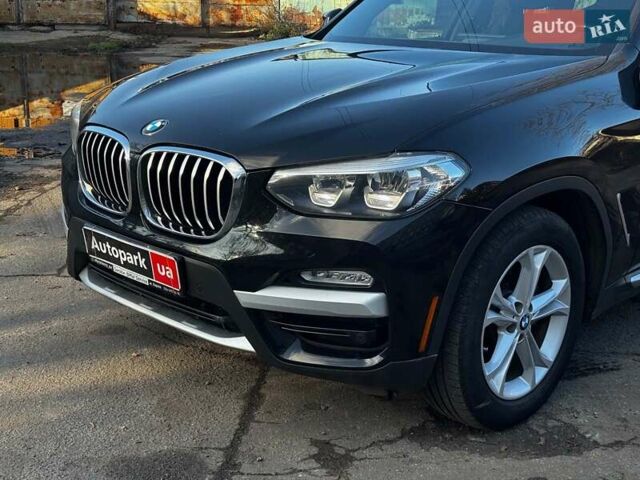 Чорний БМВ Х3, об'ємом двигуна 2 л та пробігом 160 тис. км за 27990 $, фото 9 на Automoto.ua