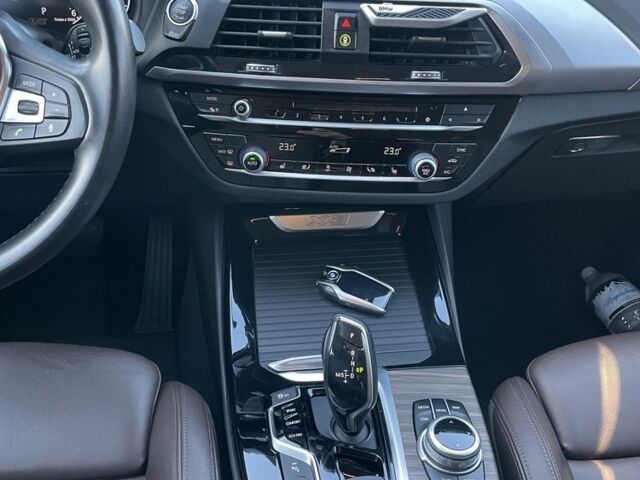 Черный БМВ Х3, объемом двигателя 2 л и пробегом 223 тыс. км за 686 $, фото 7 на Automoto.ua