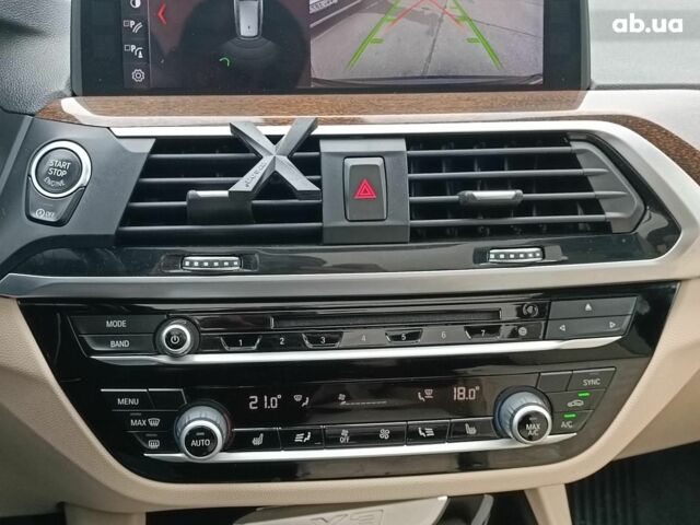 Чорний БМВ Х3, об'ємом двигуна 2 л та пробігом 160 тис. км за 26490 $, фото 32 на Automoto.ua