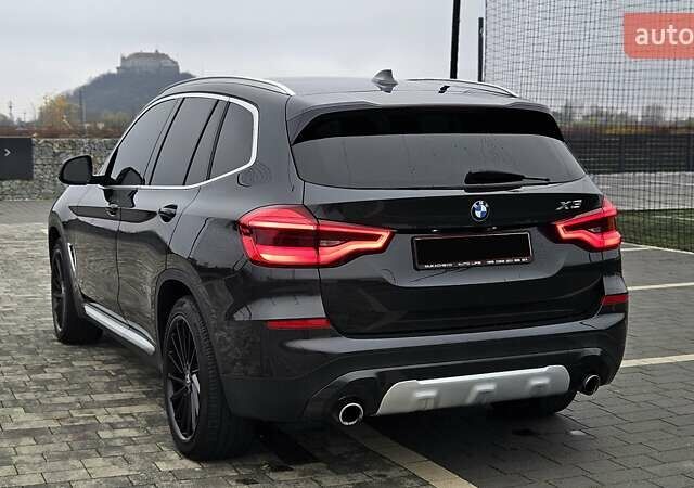 Черный БМВ Х3, объемом двигателя 2 л и пробегом 220 тыс. км за 23499 $, фото 15 на Automoto.ua