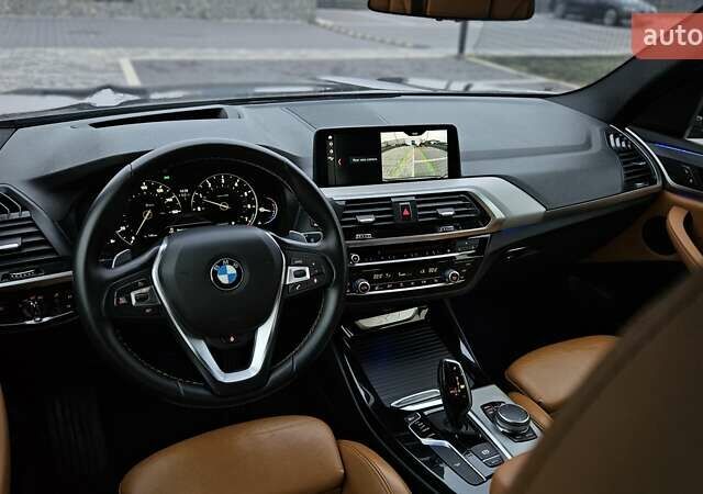 Черный БМВ Х3, объемом двигателя 2 л и пробегом 220 тыс. км за 23499 $, фото 70 на Automoto.ua