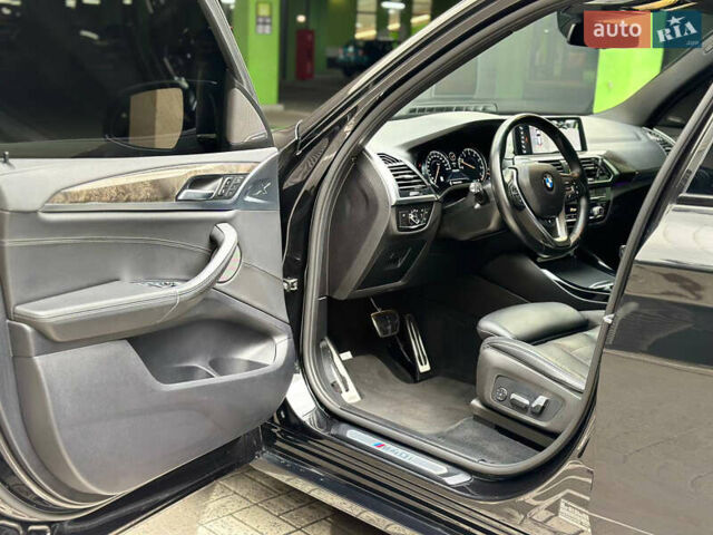 Черный БМВ Х3, объемом двигателя 3 л и пробегом 194 тыс. км за 28000 $, фото 5 на Automoto.ua