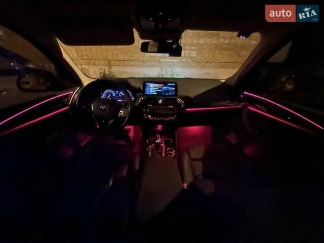 Черный БМВ Х3, объемом двигателя 2 л и пробегом 65 тыс. км за 35500 $, фото 5 на Automoto.ua