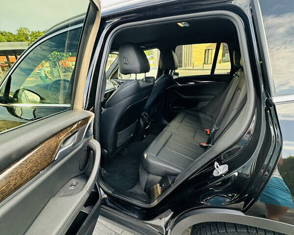 Чорний БМВ Х3, об'ємом двигуна 2 л та пробігом 182 тис. км за 23500 $, фото 16 на Automoto.ua