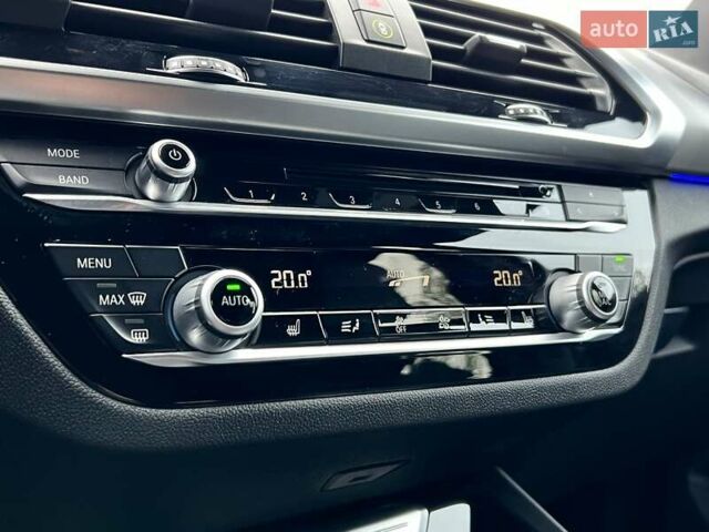 Черный БМВ Х3, объемом двигателя 3 л и пробегом 158 тыс. км за 34500 $, фото 62 на Automoto.ua