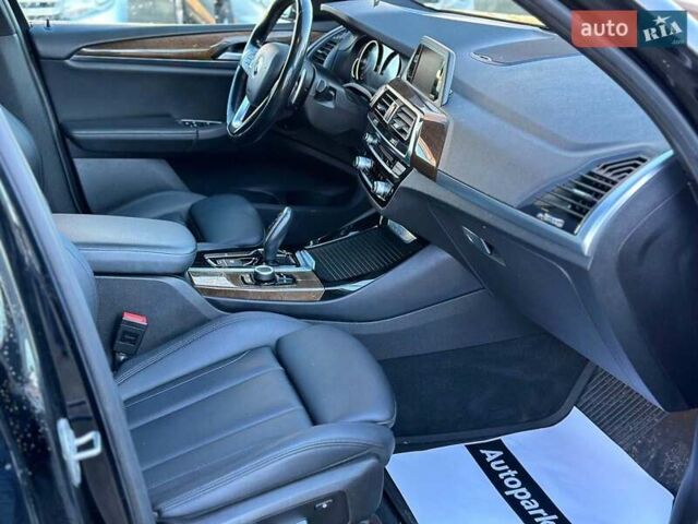 Черный БМВ Х3, объемом двигателя 2 л и пробегом 142 тыс. км за 22990 $, фото 33 на Automoto.ua