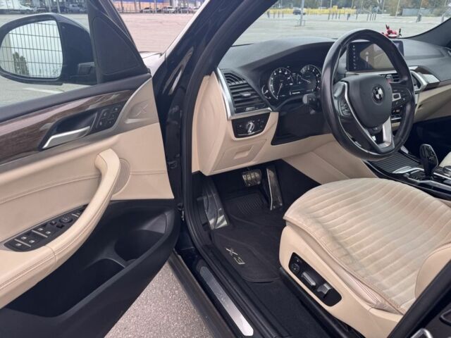 Черный БМВ Х3, объемом двигателя 2 л и пробегом 160 тыс. км за 27000 $, фото 5 на Automoto.ua