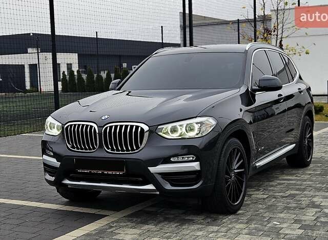Черный БМВ Х3, объемом двигателя 2 л и пробегом 220 тыс. км за 23499 $, фото 6 на Automoto.ua