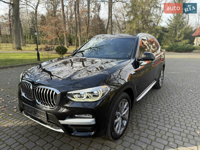 Черный БМВ Х3, объемом двигателя 2 л и пробегом 170 тыс. км за 24500 $, фото 2 на Automoto.ua