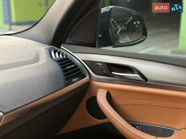 Черный БМВ Х3, объемом двигателя 3 л и пробегом 112 тыс. км за 37990 $, фото 38 на Automoto.ua