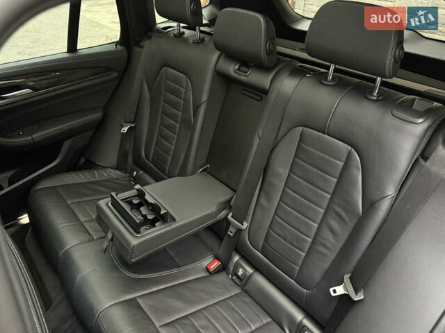 Черный БМВ Х3, объемом двигателя 3 л и пробегом 90 тыс. км за 34900 $, фото 37 на Automoto.ua