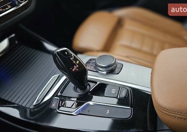 Черный БМВ Х3, объемом двигателя 2 л и пробегом 220 тыс. км за 23499 $, фото 85 на Automoto.ua