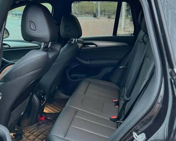 Черный БМВ Х3, объемом двигателя 2 л и пробегом 113 тыс. км за 25300 $, фото 5 на Automoto.ua