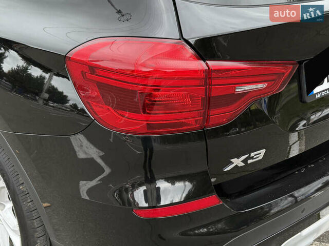 Черный БМВ Х3, объемом двигателя 2 л и пробегом 73 тыс. км за 25500 $, фото 4 на Automoto.ua