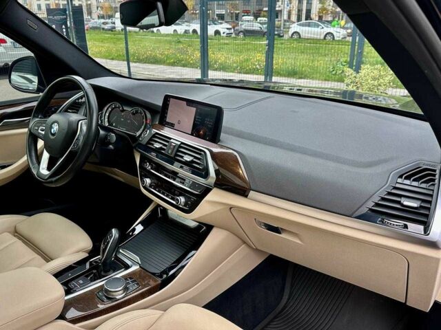 Черный БМВ Х3, объемом двигателя 2 л и пробегом 134 тыс. км за 26900 $, фото 18 на Automoto.ua