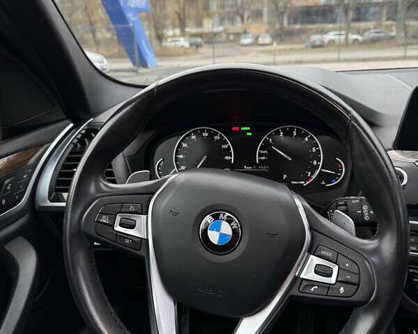 Черный БМВ Х3, объемом двигателя 2 л и пробегом 147 тыс. км за 27399 $, фото 13 на Automoto.ua