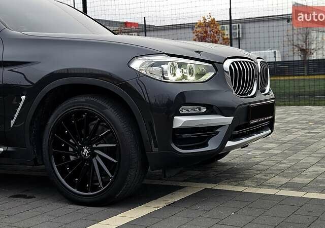 Черный БМВ Х3, объемом двигателя 2 л и пробегом 220 тыс. км за 23499 $, фото 31 на Automoto.ua