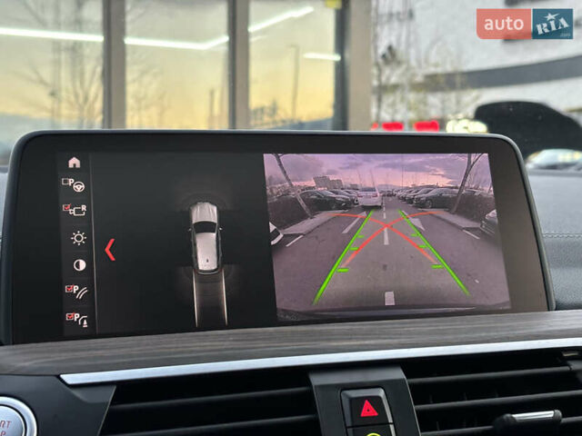 Чорний БМВ Х3, об'ємом двигуна 3 л та пробігом 155 тис. км за 38999 $, фото 47 на Automoto.ua
