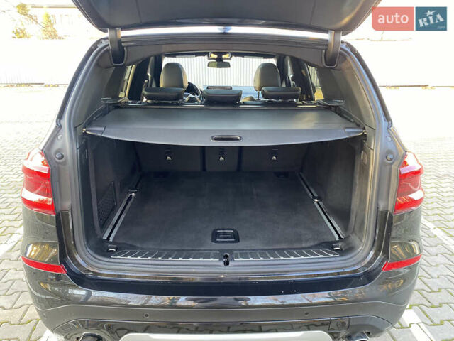 Черный БМВ Х3, объемом двигателя 2 л и пробегом 105 тыс. км за 29500 $, фото 12 на Automoto.ua