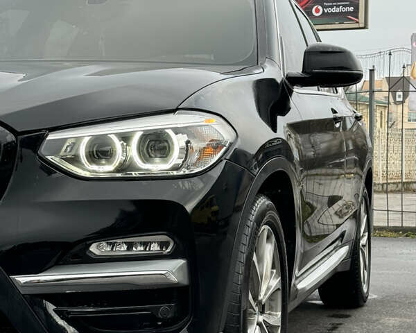 Чорний БМВ Х3, об'ємом двигуна 2 л та пробігом 129 тис. км за 22500 $, фото 9 на Automoto.ua