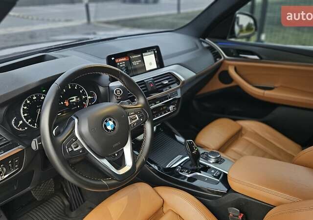 Черный БМВ Х3, объемом двигателя 2 л и пробегом 220 тыс. км за 23499 $, фото 71 на Automoto.ua