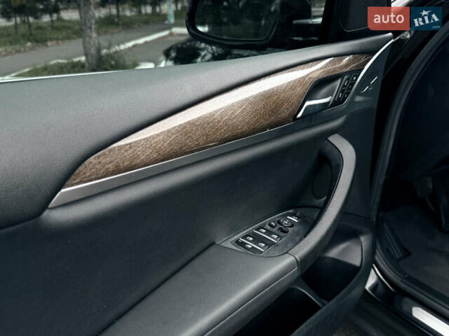 Черный БМВ Х3, объемом двигателя 2 л и пробегом 73 тыс. км за 25500 $, фото 15 на Automoto.ua
