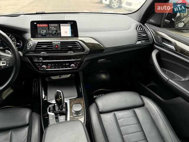 Черный БМВ Х3, объемом двигателя 3 л и пробегом 90 тыс. км за 34900 $, фото 49 на Automoto.ua