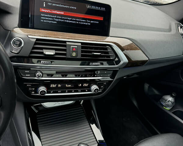 Чорний БМВ Х3, об'ємом двигуна 2 л та пробігом 129 тис. км за 22500 $, фото 18 на Automoto.ua