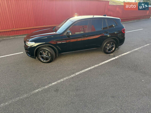 Черный БМВ Х3, объемом двигателя 2 л и пробегом 186 тыс. км за 32999 $, фото 36 на Automoto.ua