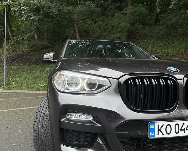 Черный БМВ Х3, объемом двигателя 2 л и пробегом 90 тыс. км за 32900 $, фото 3 на Automoto.ua