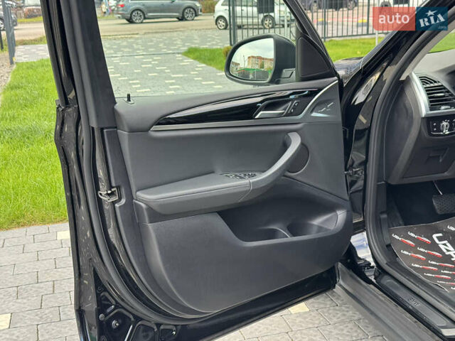 Чорний БМВ Х3, об'ємом двигуна 2 л та пробігом 117 тис. км за 26500 $, фото 24 на Automoto.ua