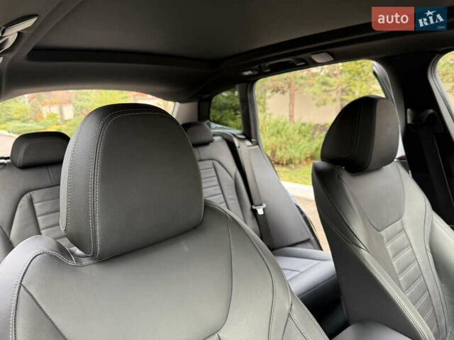 Черный БМВ Х3, объемом двигателя 3 л и пробегом 90 тыс. км за 37950 $, фото 64 на Automoto.ua