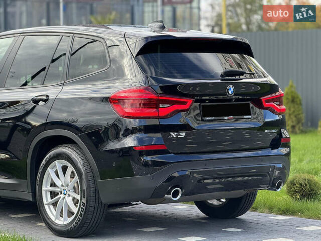 Чорний БМВ Х3, об'ємом двигуна 2 л та пробігом 117 тис. км за 26500 $, фото 4 на Automoto.ua