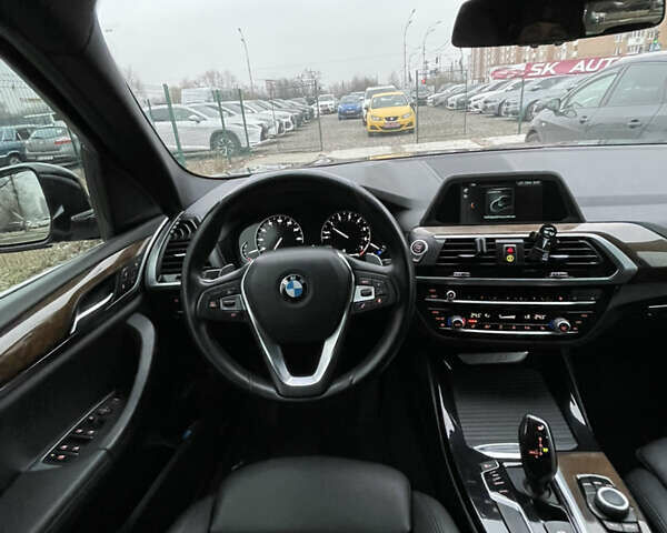 Чорний БМВ Х3, об'ємом двигуна 2 л та пробігом 147 тис. км за 27999 $, фото 43 на Automoto.ua