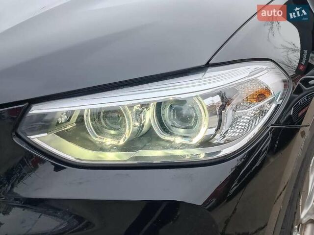 Черный БМВ Х3, объемом двигателя 2 л и пробегом 160 тыс. км за 26490 $, фото 1 на Automoto.ua