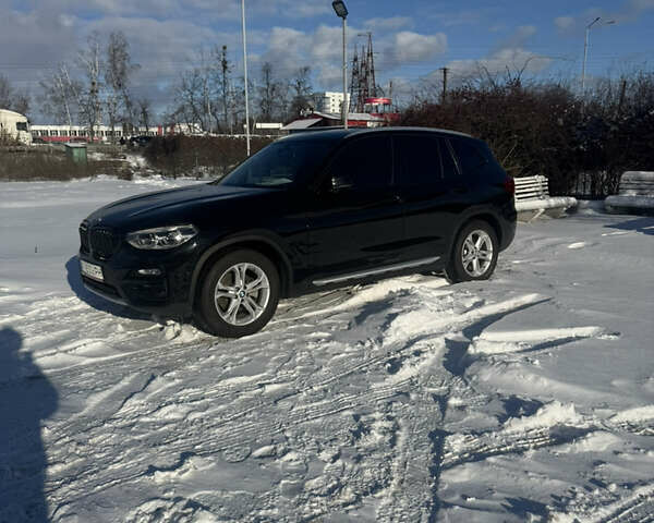 Чорний БМВ Х3, об'ємом двигуна 2 л та пробігом 176 тис. км за 25000 $, фото 1 на Automoto.ua