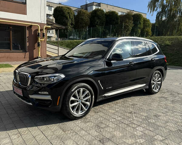 Чорний БМВ Х3, об'ємом двигуна 2 л та пробігом 190 тис. км за 26300 $, фото 1 на Automoto.ua